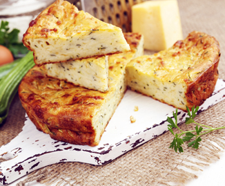 TORTA SALATA DI ZUCCHINE VELOCE DA PREPARARE - BOLLICINEVIP